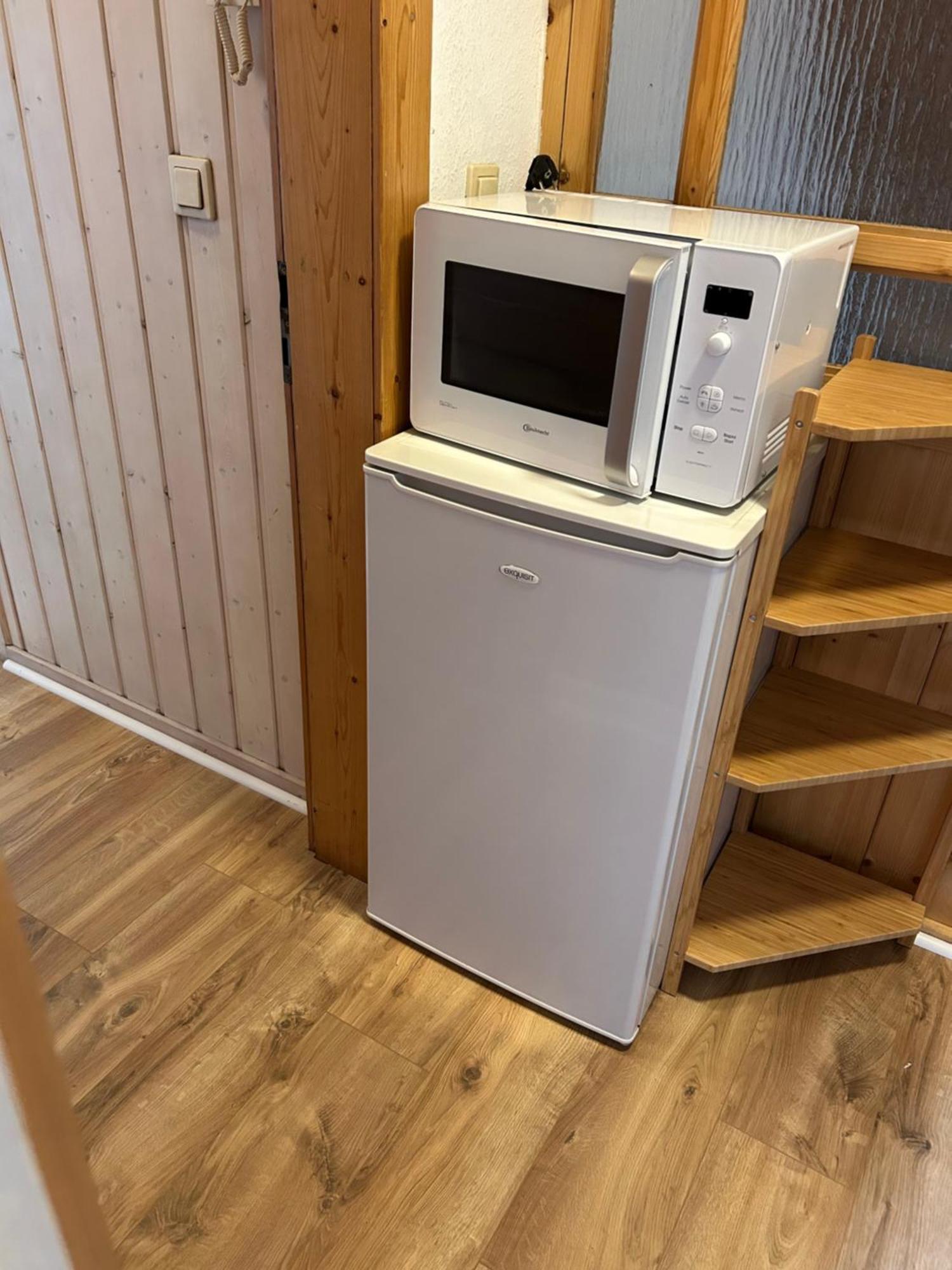 Gemuetliches Privates Apartment Oberhausen  Bagian luar foto